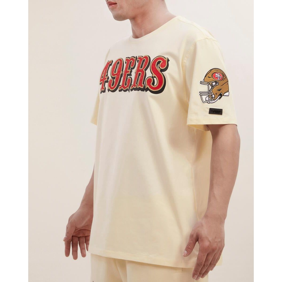 Men's San Francisco 49ers Tackle Twill Tee in Eggshell