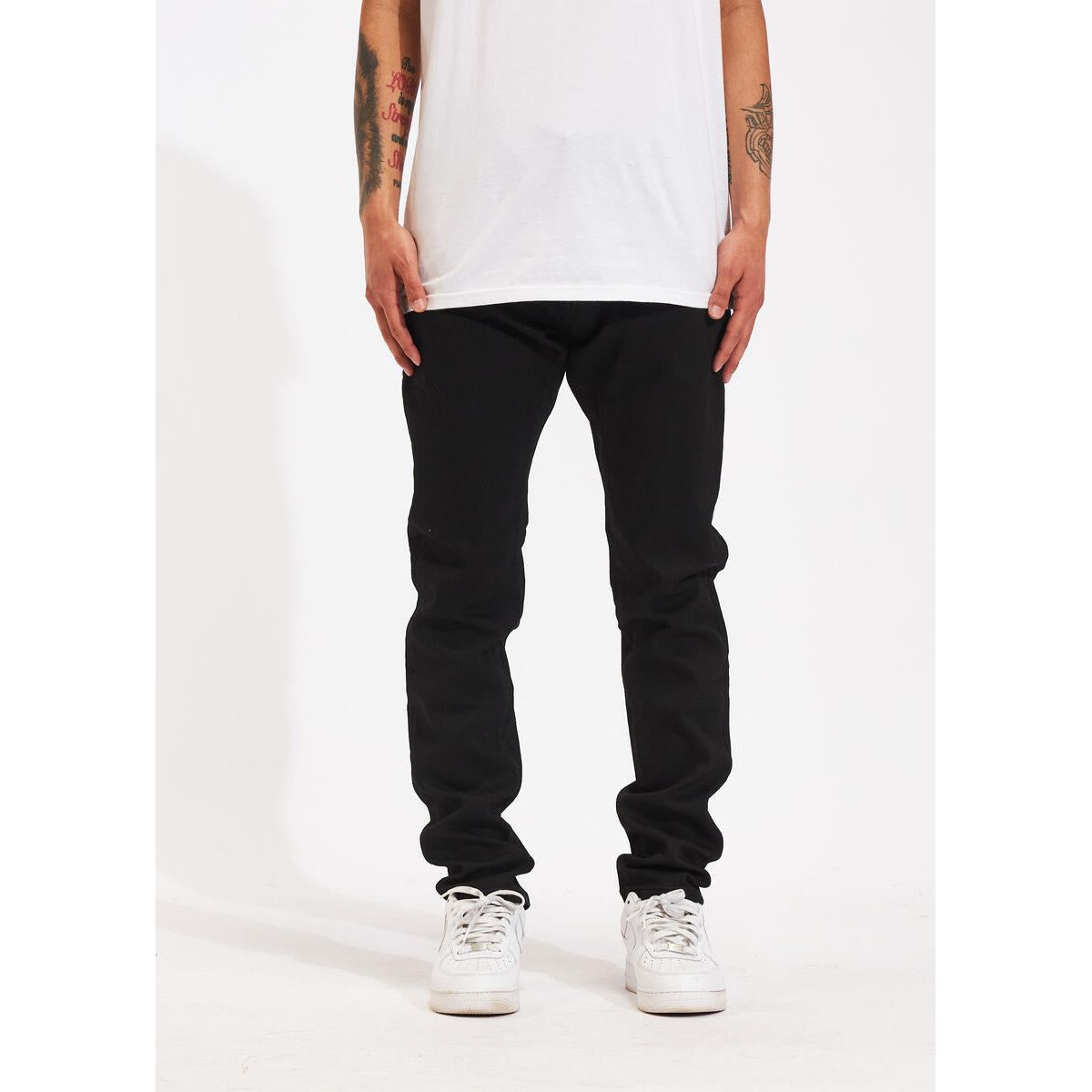 High-quality Crysp Denim Atlantic Regular Black Denim Jeans, style CRYSPHOL23-13, with a classic fit and sleek design