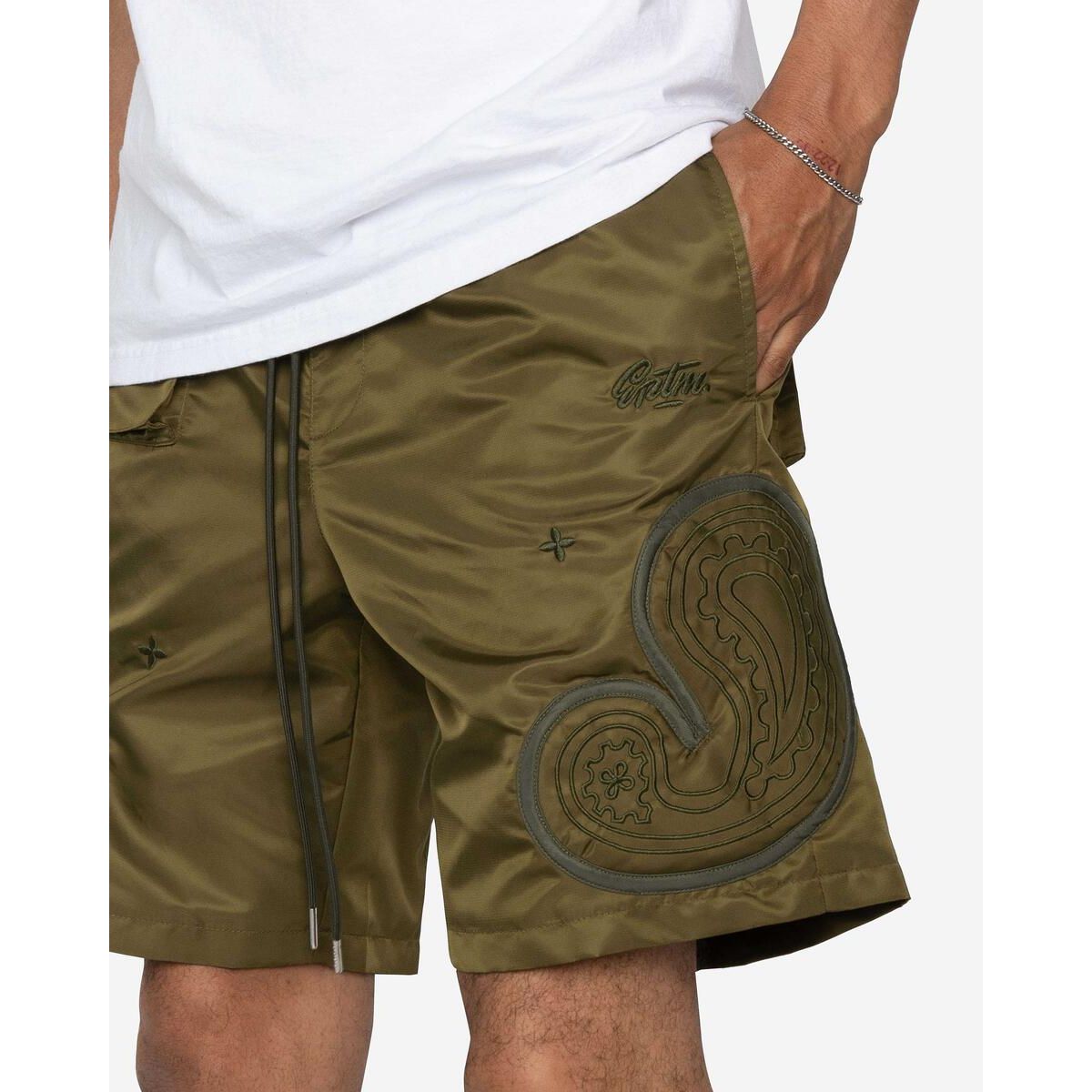 EPTM Puffer Paisley Shorts in Olive, a stylish and comfortable choice for casual wear