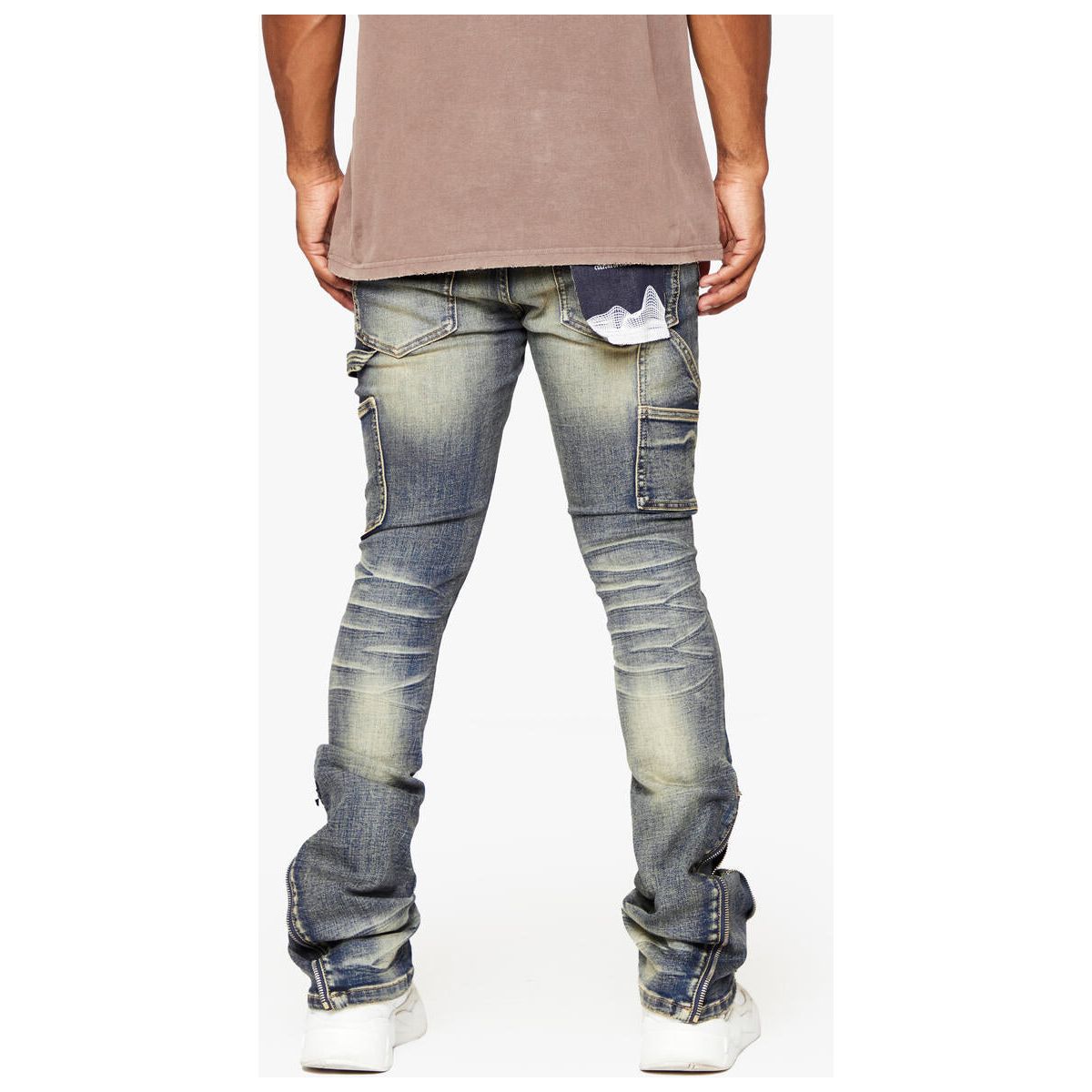 Valabasas Streamline DK Vintage Wash Stacked Denim Jeans: Blue vintage-style jeans with stacked design and streamlined fit