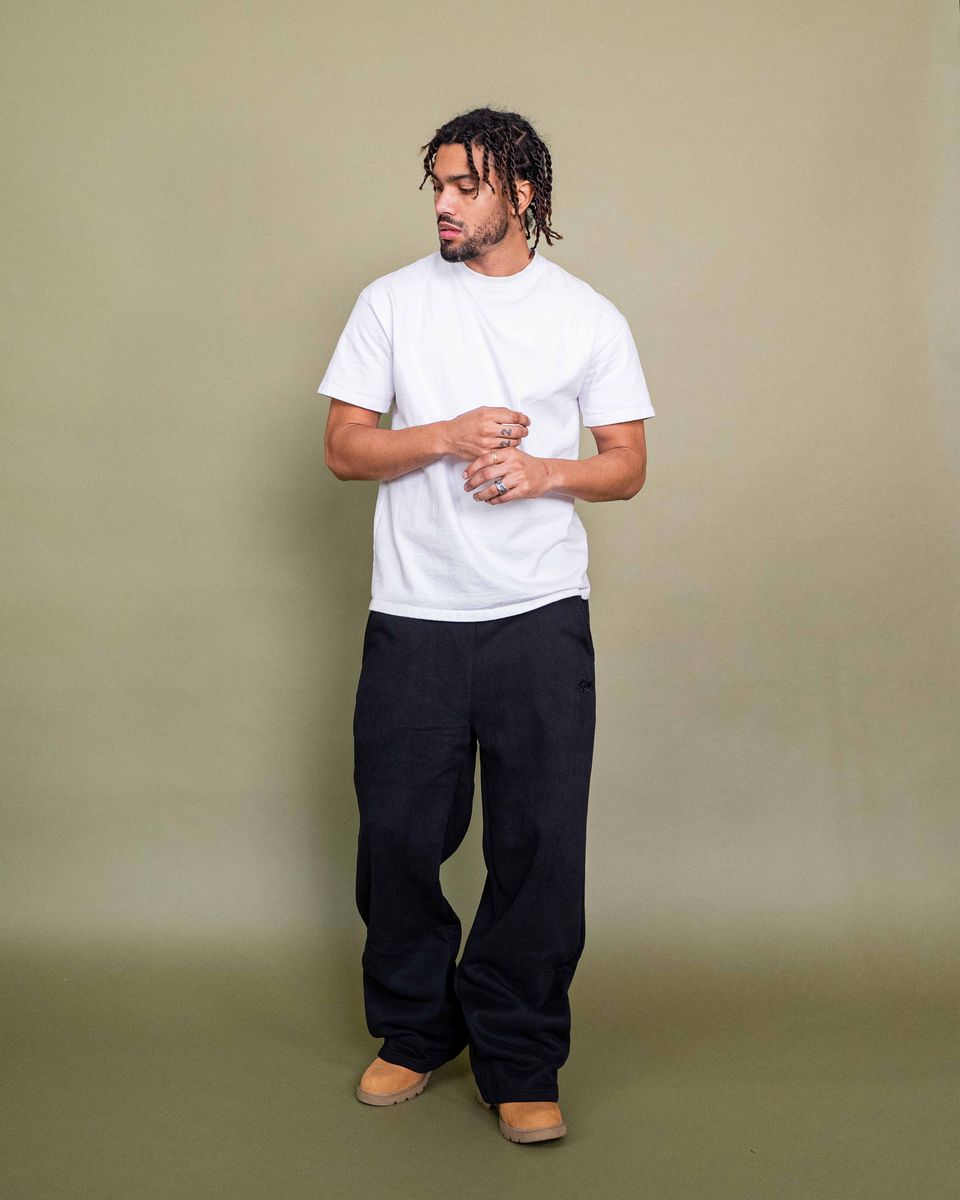 EPTM Perfect Baggy Fleece Pants featuring Elastic Waistband and Waist Pockets