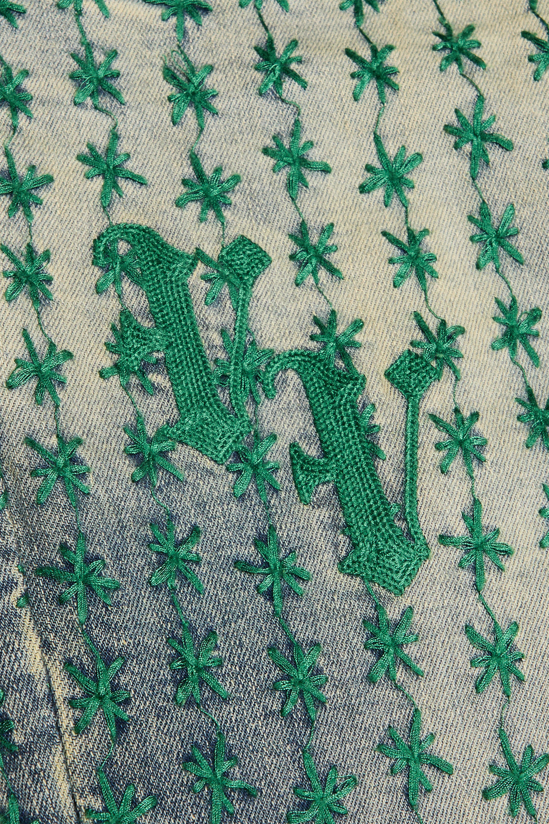 Fashionable Asterisk Blue/Green Stacked Flare Jeans for a trendy and chic look