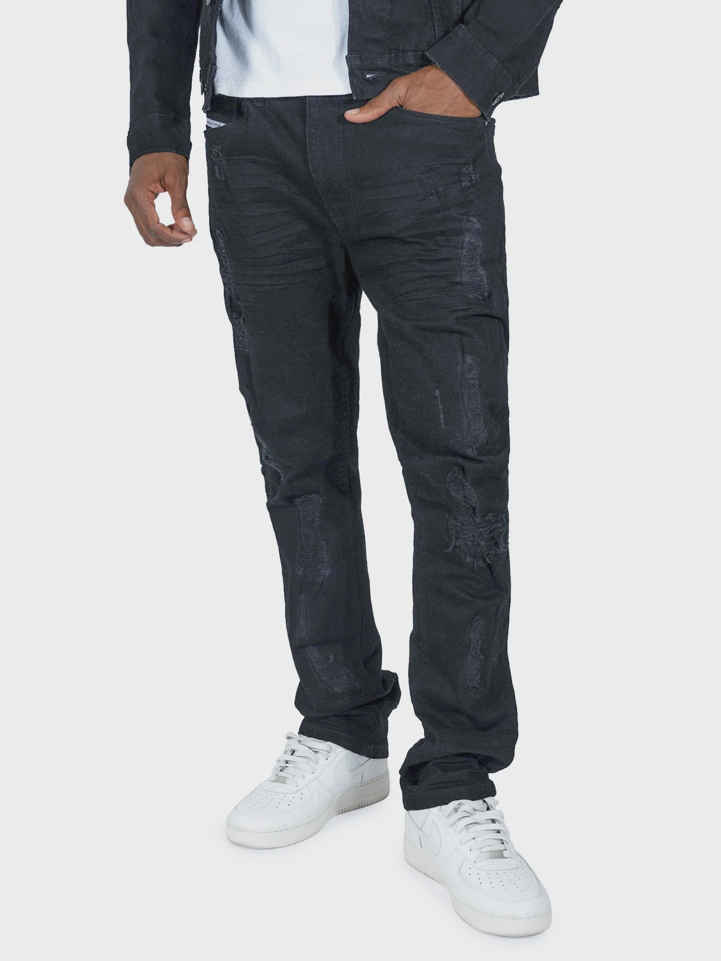 Stylish Makobi Moreli M1979 Black/Black Denim Jeans showcasing durable fabric and versatile style