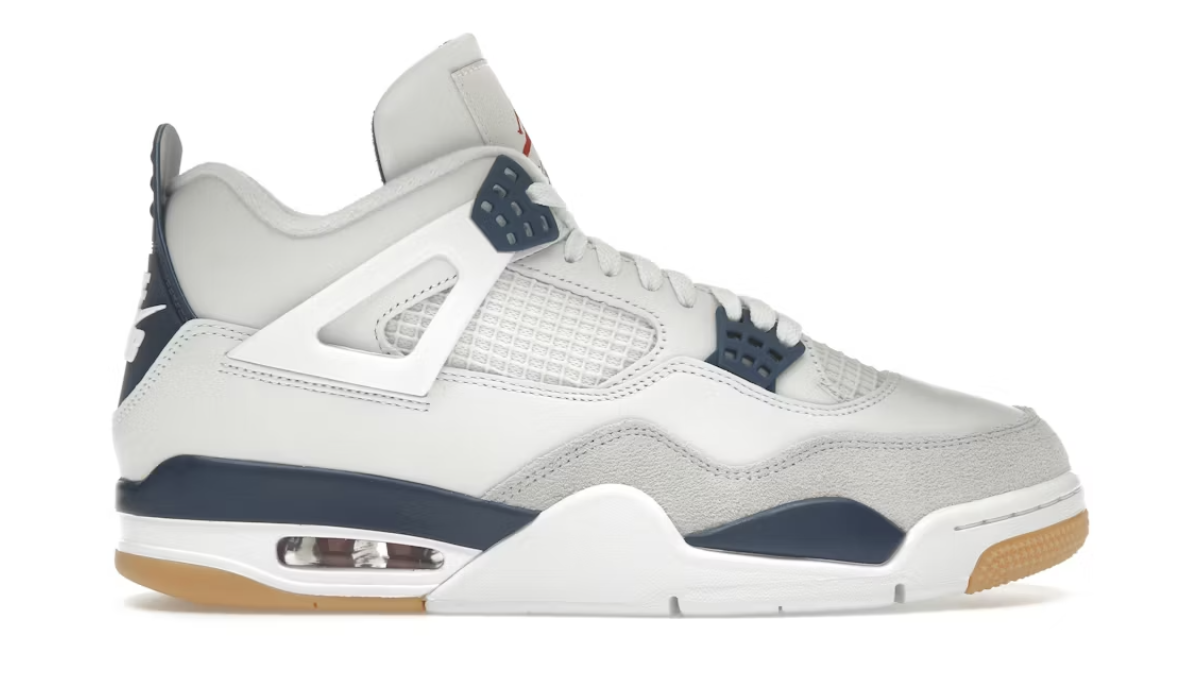 Jordan 4 Retro SB - Navy DR5415-100 brand new deadstock sneaker