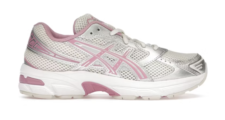 A brand new ASICS Gel-1130 sneaker in cream and sweet pink for girls' size, featuring original design and SKU 1204A168-100
