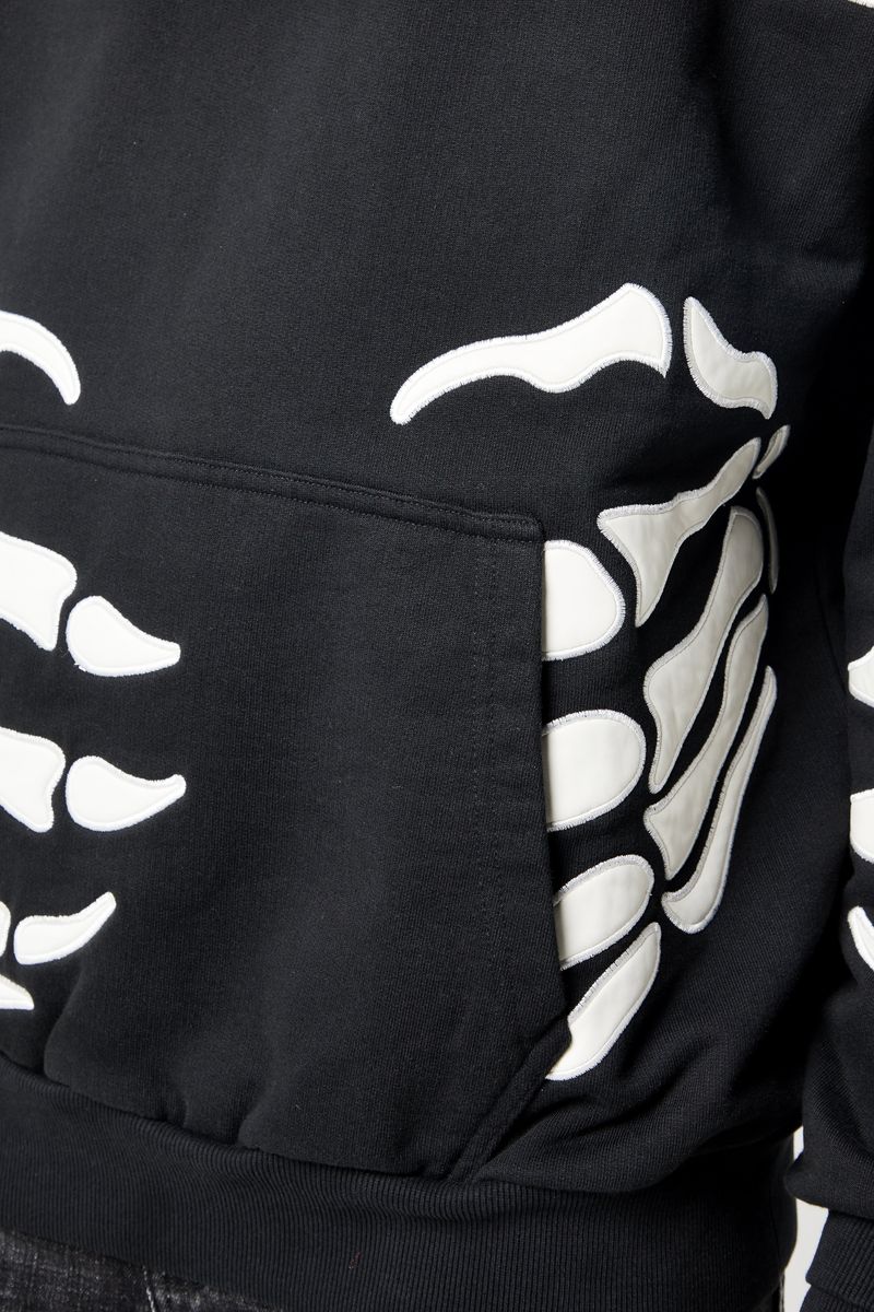 Guapi Obsidian Black Hell Dragger Hoodie with striking dragon motif and comfortable hood for a bold and stylish look