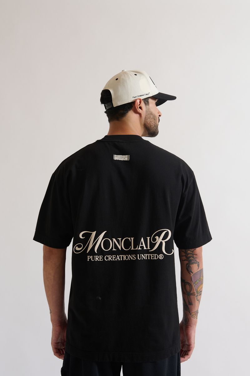 Close-up of the PURE Monclair Black T-shirt highlighting the high-quality black color and fabric weight of 200 grams