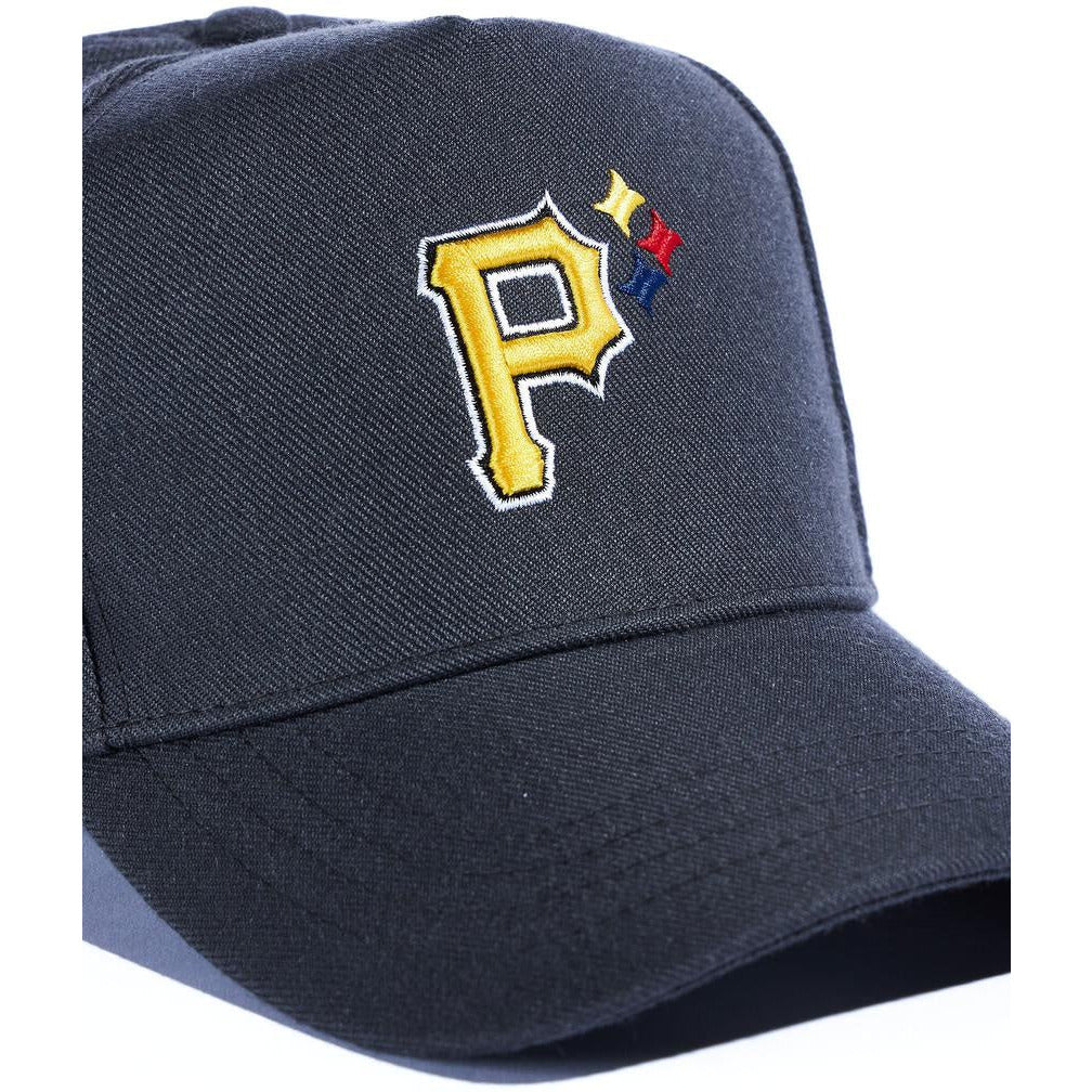 Stirates Snapback in Charcoal color with adjustable strap and embroidered logo