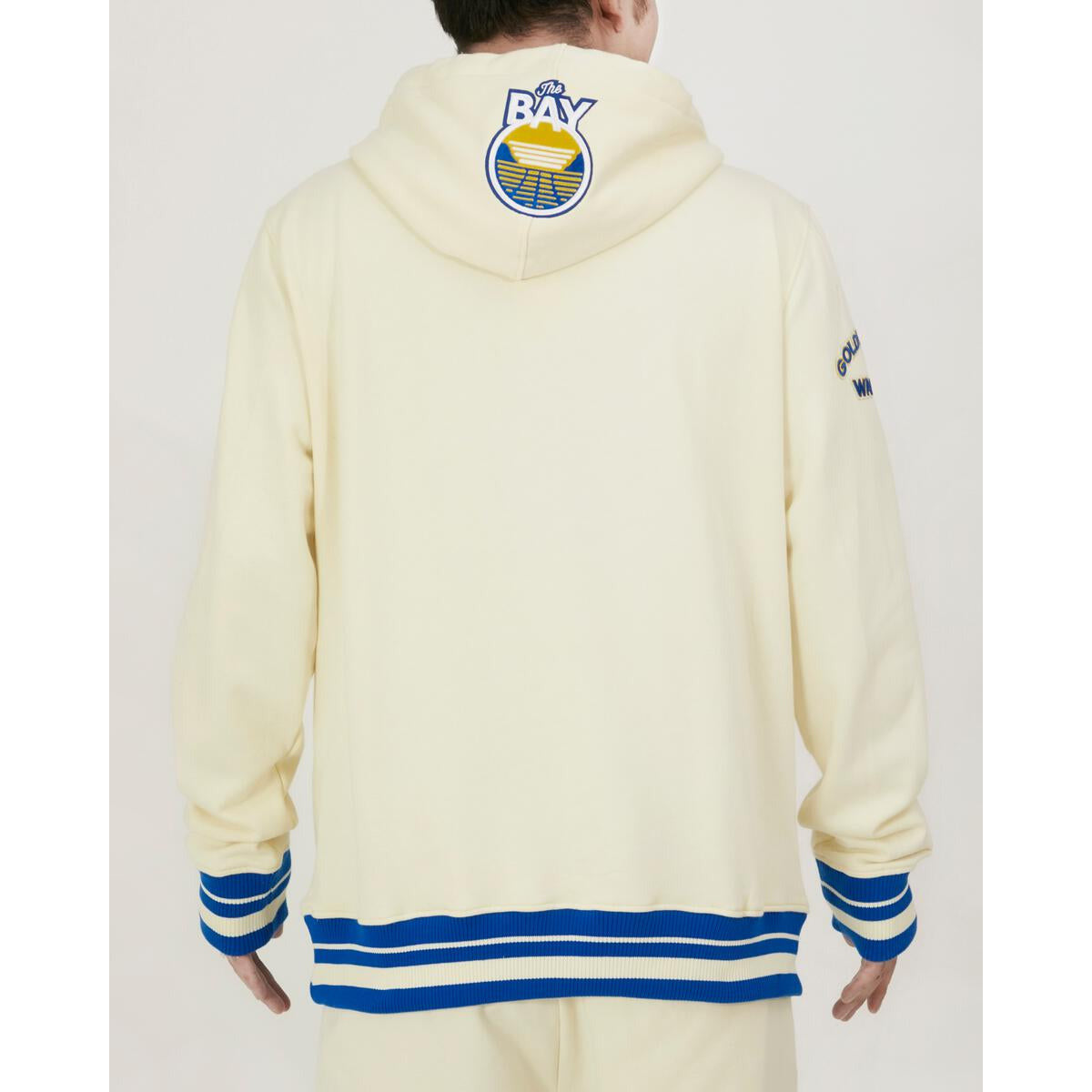 Authentic Pro Standard Golden State Warriors Retro Classic Hoodie with team colors and logo
