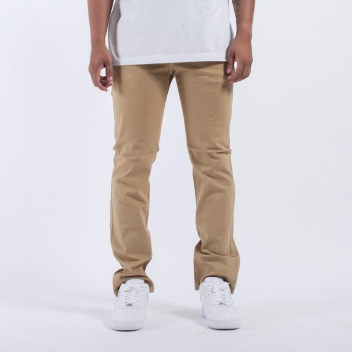 BLKWD The Linden Standard - Khaki Jeans, a versatile and stylish wardrobe essential for men