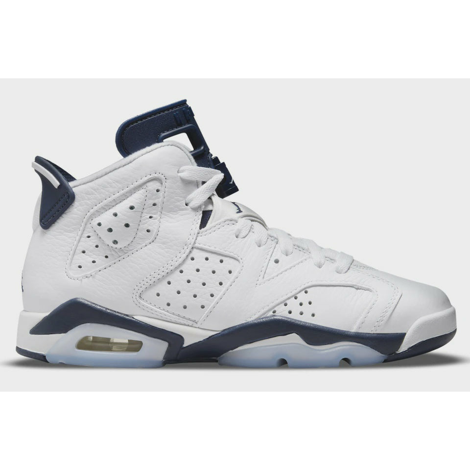 Alt text: A pair of Jordan 6 Retro Midnight Navy (2022) (GS) sneakers, featuring navy blue and white colorway, lace-up design, and iconic Jumpman logo, displayed on a white background