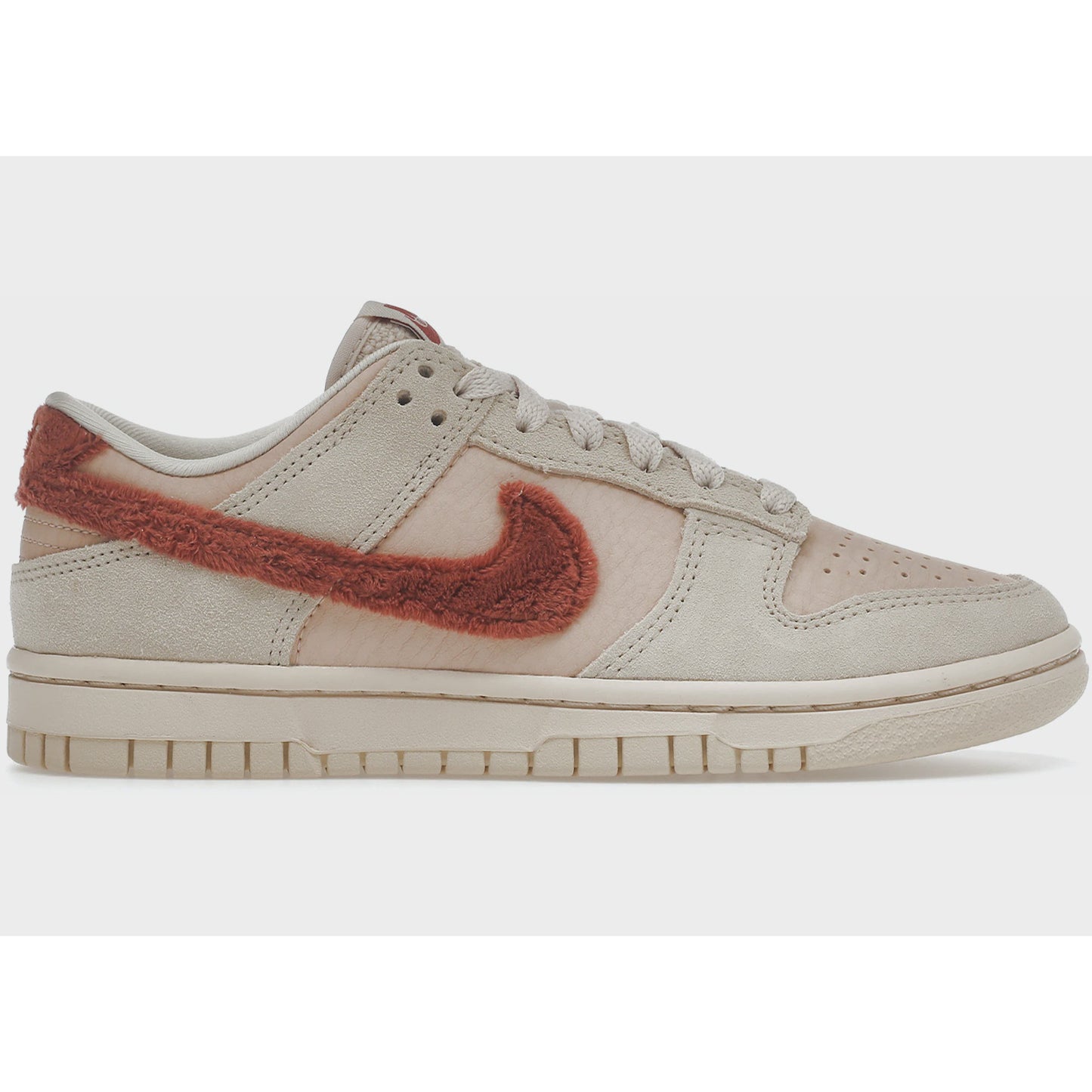 Nike Dunk Low - Terry Swoosh (W) (DZ4706-200)