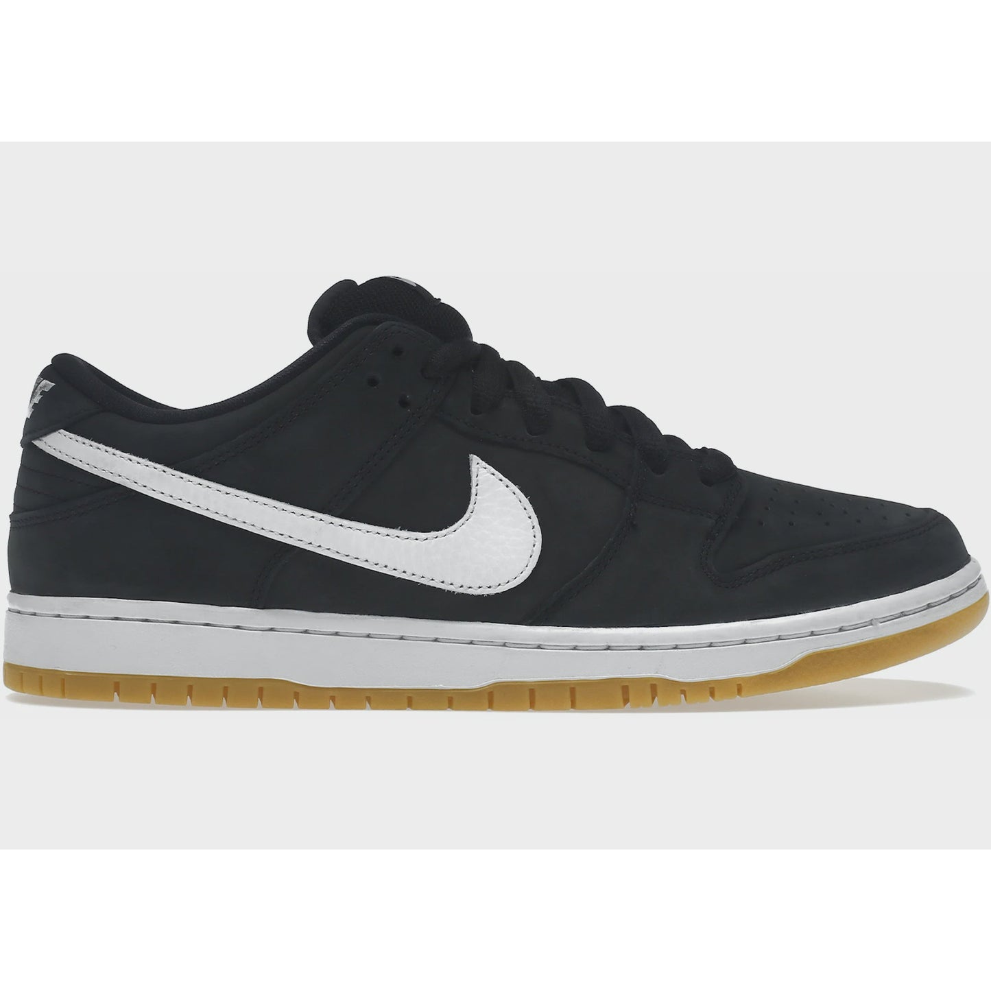 Nike SB Dunk Low Pro in Black Gum colorway with CD2563-006 product code, iconic skateboarding shoe design