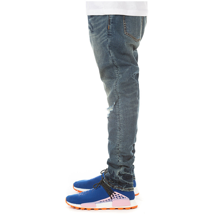 Light blue denim jeans with vanilla swirl pattern, featuring a stylish notch design (421-8100)