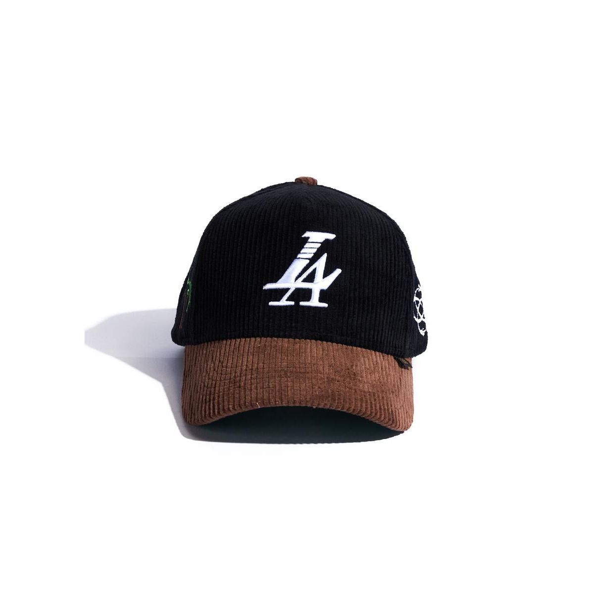 Reference "Paradise LA" Corduroy Snapback Hat - Black/Brown (REF213)