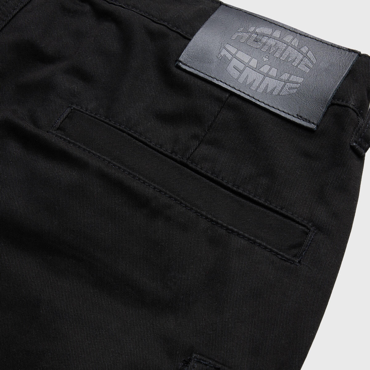 Stylish and functional Bourne Cargo Pants in black, perfect for everyday wear and outdoor activities