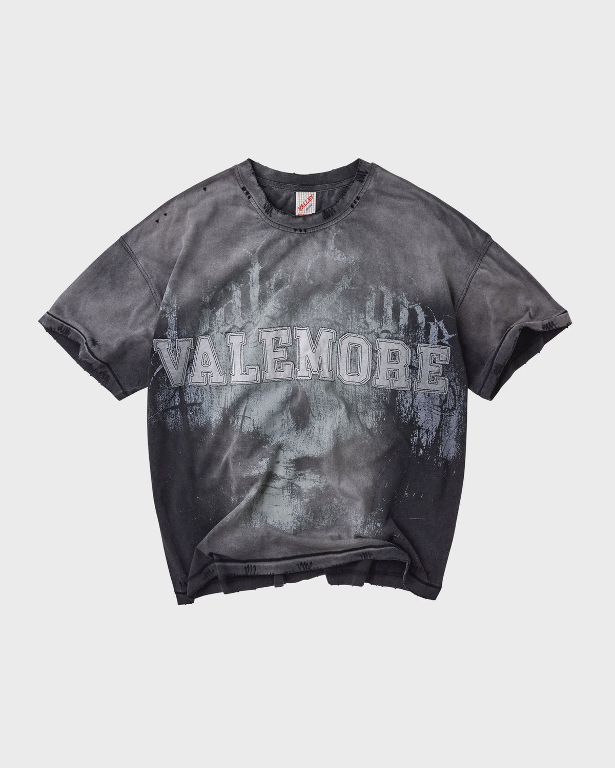 Vale "Castle" Black Tee
