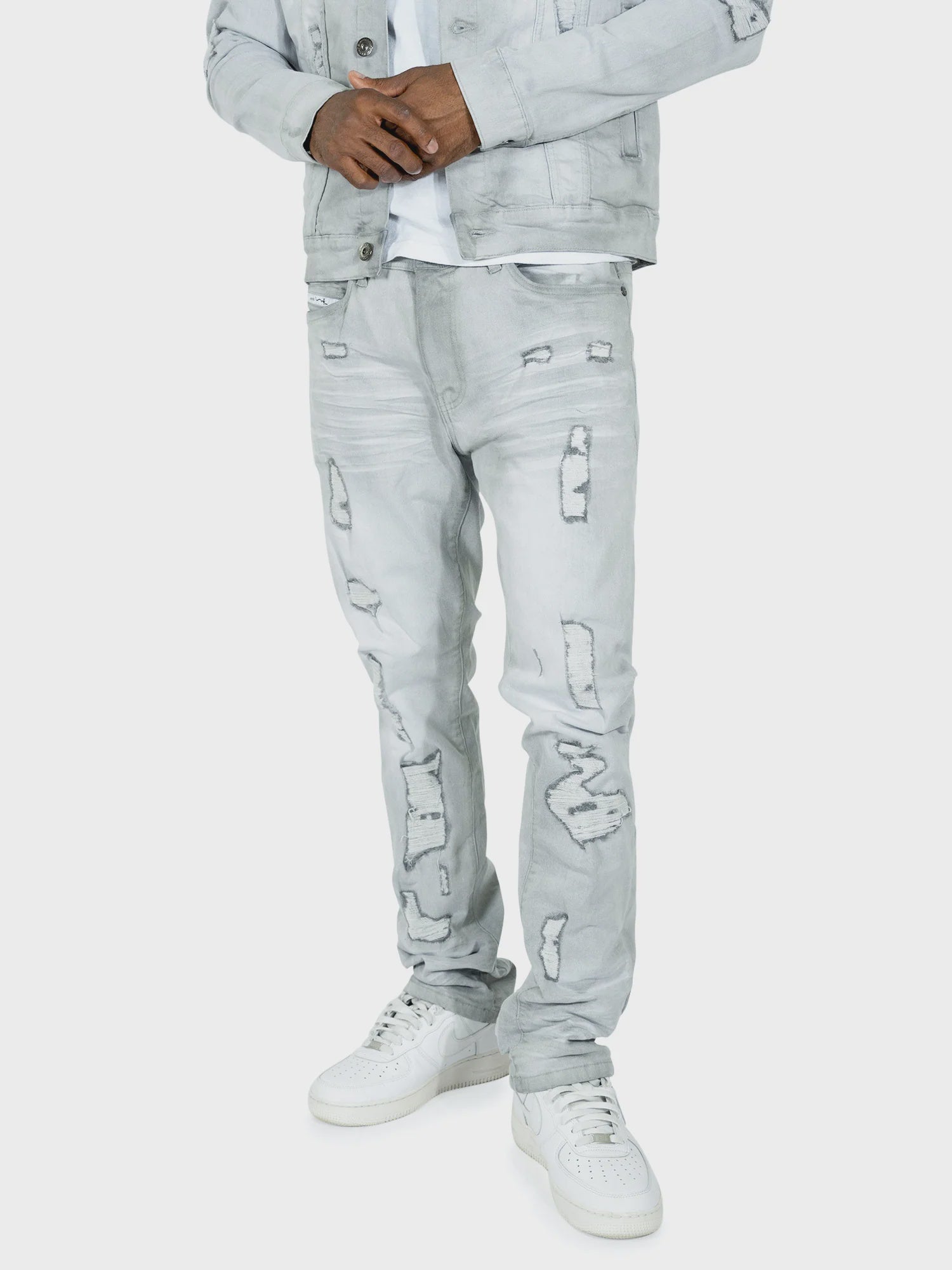 Makobi Moreli Grey Denim Jeans M1979 showcasing slim-fit design with stylish grey color
