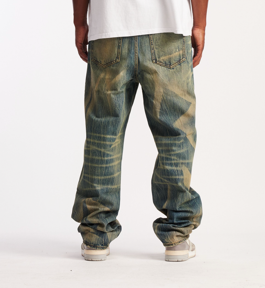 EMBSP25-124 with classic 5-pocket styling and belt loops