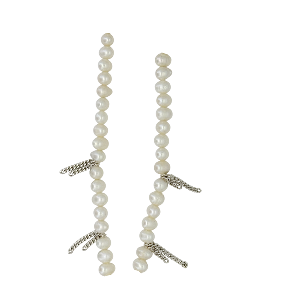 BB Simon Silver 925 Single Skull Pearl Necklace - Clear, featuring a single skull and clear pearl, perfect for a bold statement piece