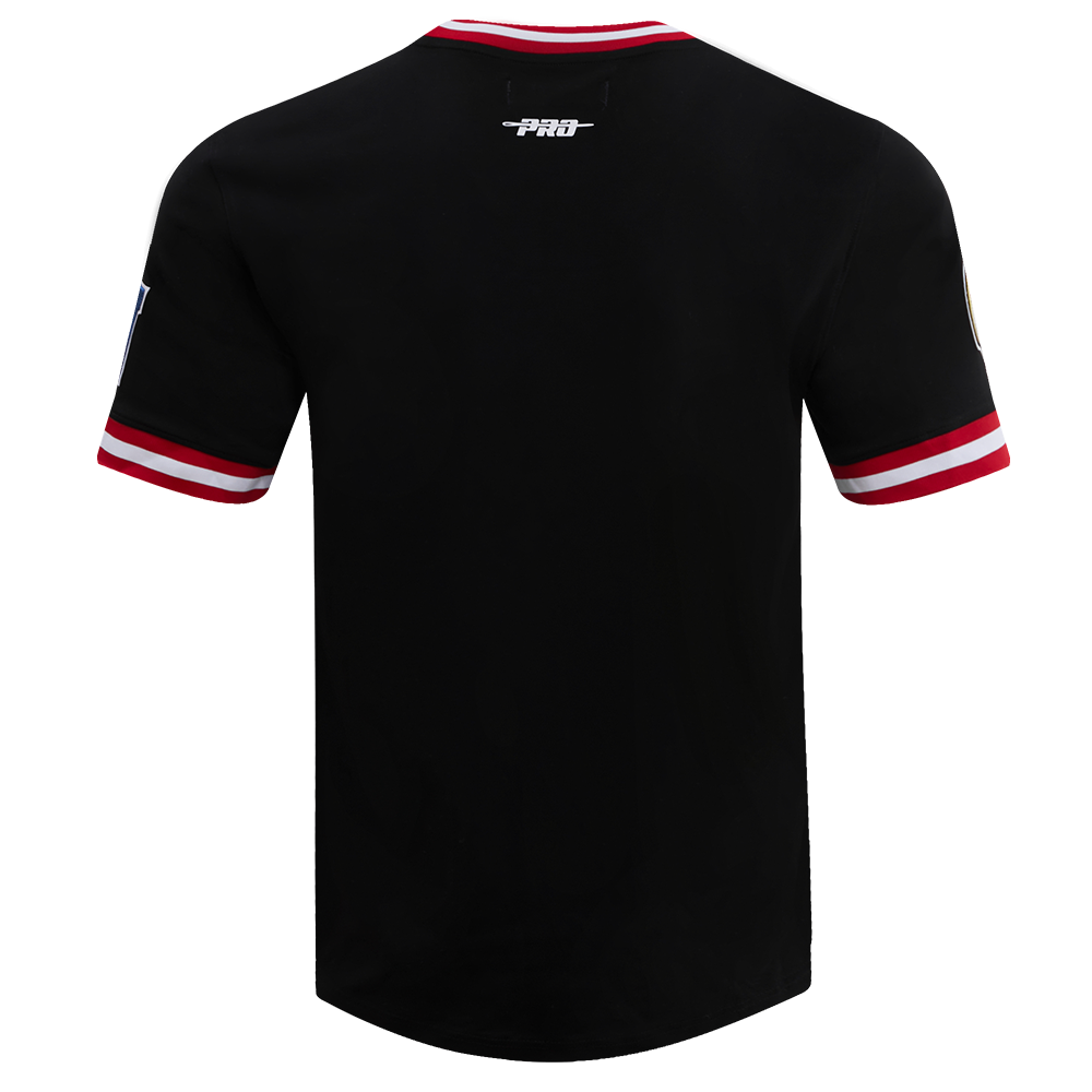 Side angle of the short-sleeve San Francisco 49ers vintage-inspired T-shirt displaying classic design
