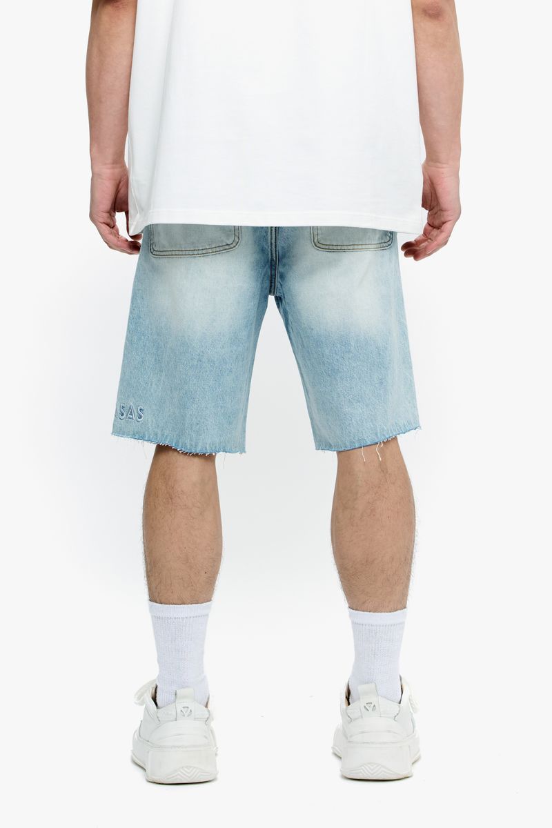 Valabasas Mr Shorts light blue wash denim shorts styled with casual t-shirt for a relaxed summer look