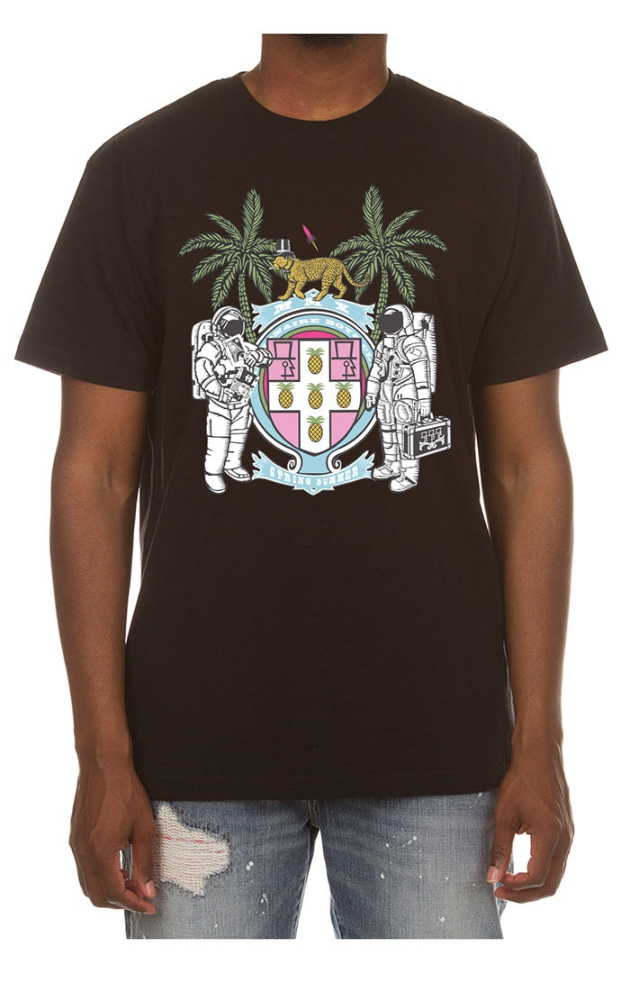 Black short sleeve t-shirt with BBC BB crest logo design (841-3208)