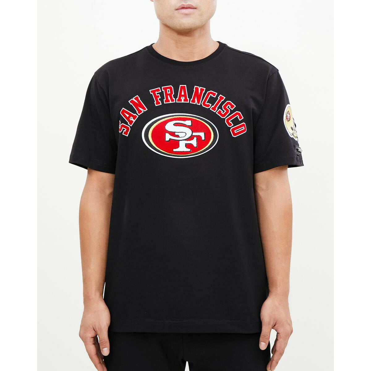 Pro Standard San Francisco 49ers Stacked Logo Pro Tee - Black (FS4140891-BLK)