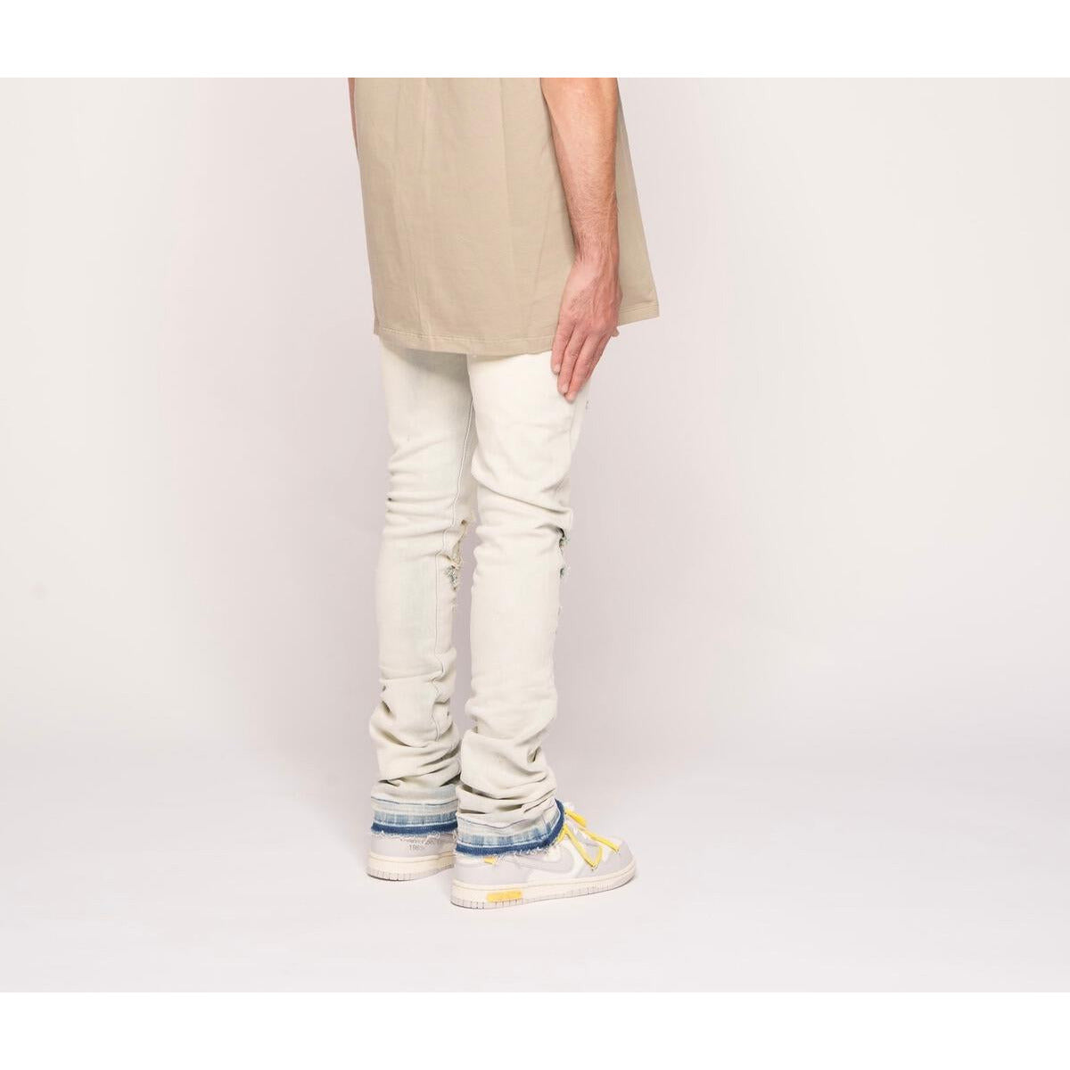 PHEELINGS "Almost There" Light Sand Blue Flare Stack Denim