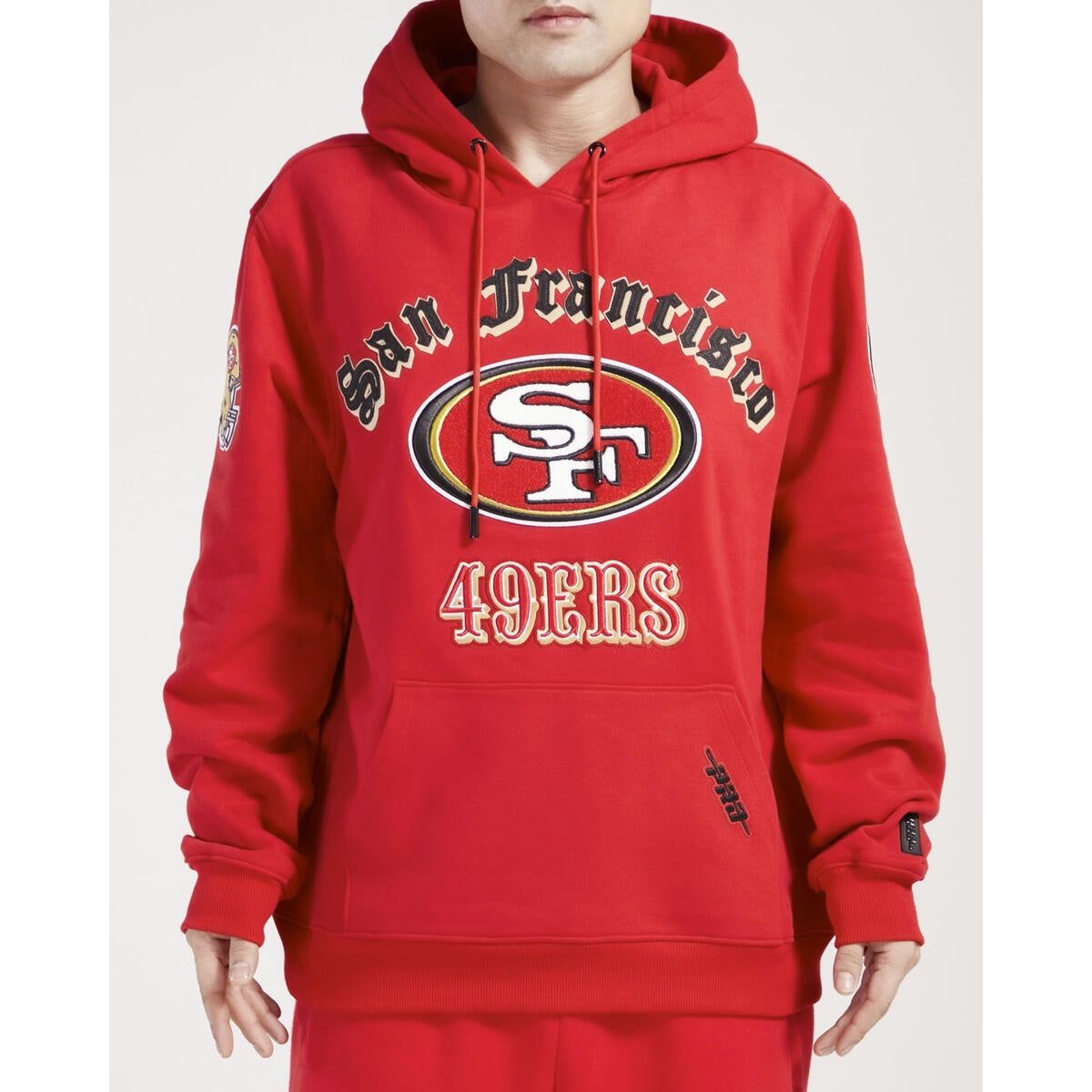 Pro Standard San Francisco 49ers Old English Hoodie - Red (FS45410346-RED)