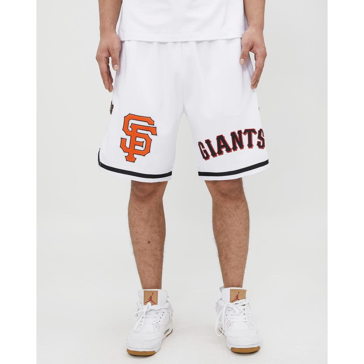 Pro Standard San Francisco Giants Pro Team White Shorts (LSG331844-WHT)