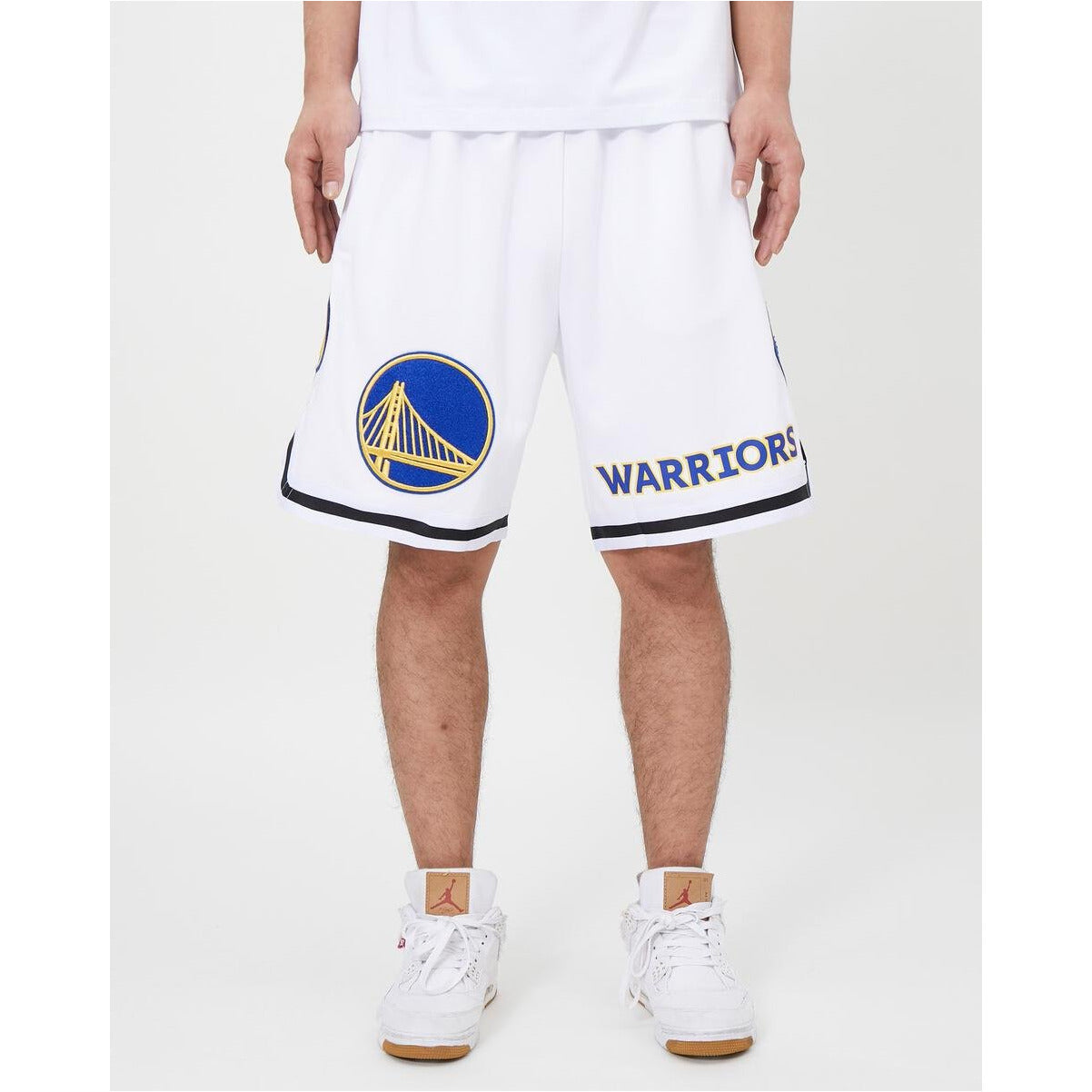 Pro Standard Golden State Warriors Logo Pro Team White Shorts
