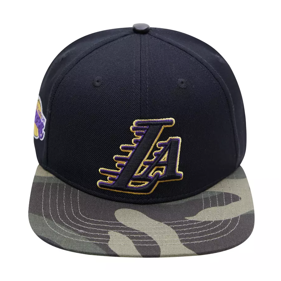 Pro Standard Los Angeles Lakers Black Logo Camo Snapback Hat