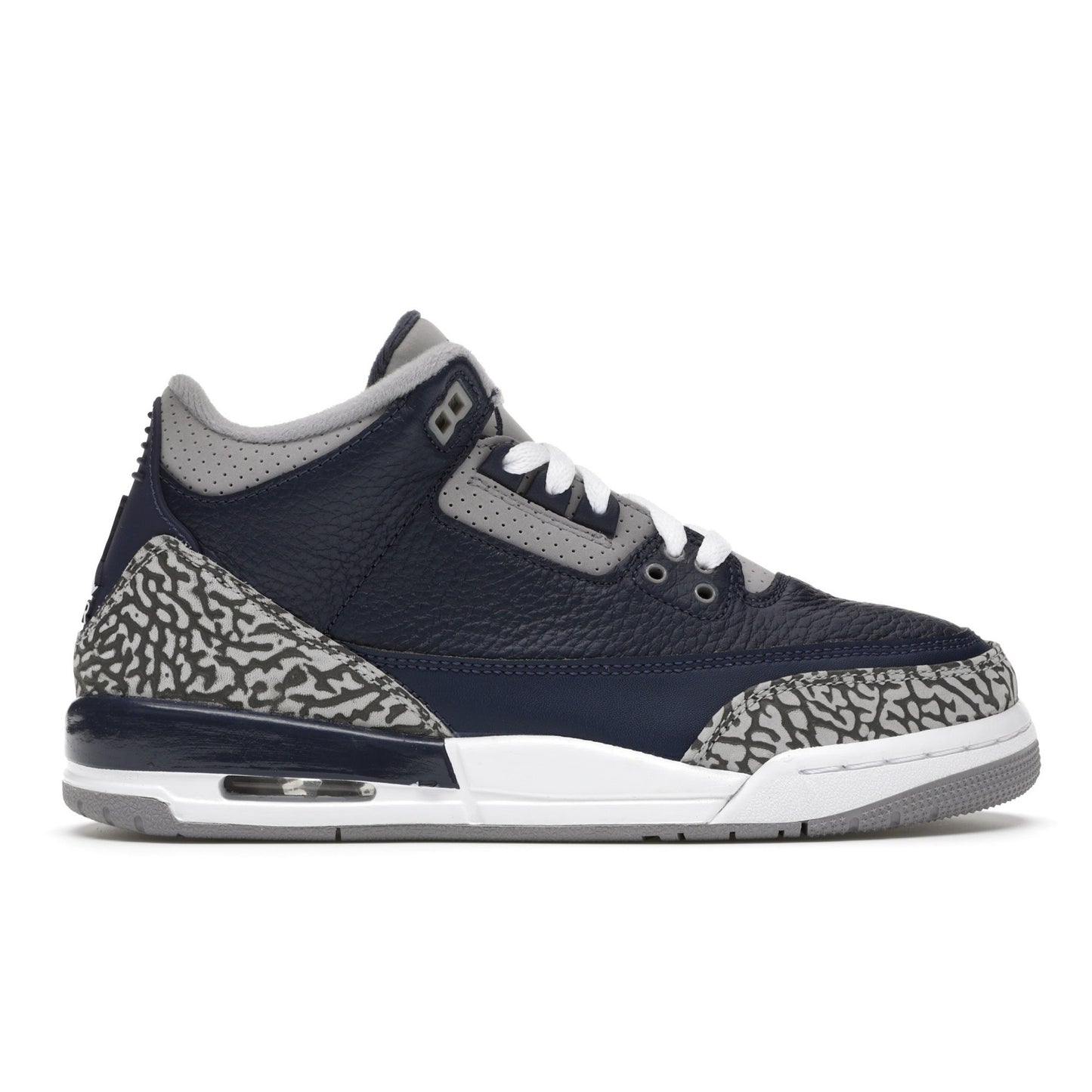 Close-up image of the Jordan 3 Retro - Georgetown 2021 (GS) youth sneaker in a stylish grey and navy colorway with iconic Air Jordan branding